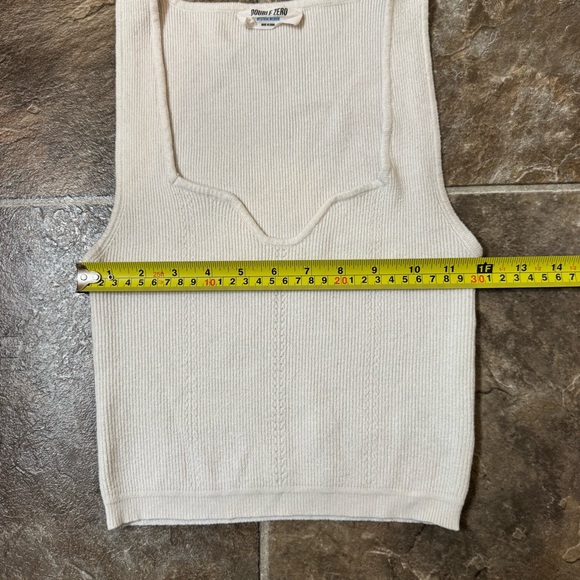 Double Zero Ivory Ribbed Tank Size Medium - Picture 5 of 7